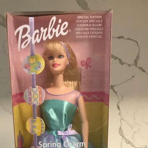 Mattel Vintage Special Edition Spring Charm Barbie 2001 NIB Easter Edition - Picture 2 of 8